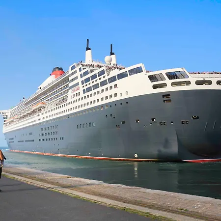 アパートホテル アダージョ アクセス サン ルイ バレ サン・ルイ