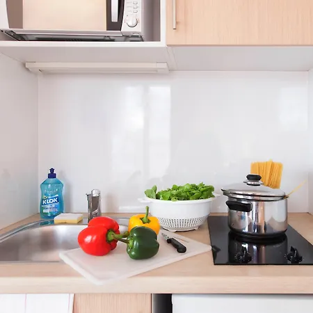 アパートホテル アパートホテル アダージョ アクセス サン ルイ バレ 3*