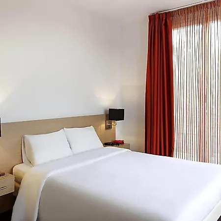 Apart-hotel Adagio Access Louis Bâle 3*