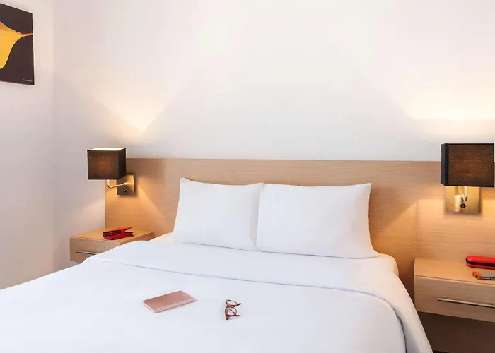 Aparthotel Adagio Access Louis Bale 3*