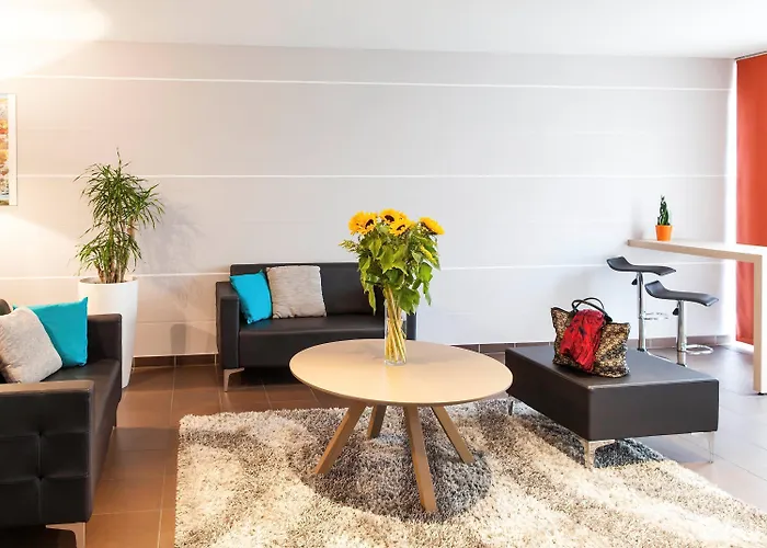 Adagio Access Louis Bale