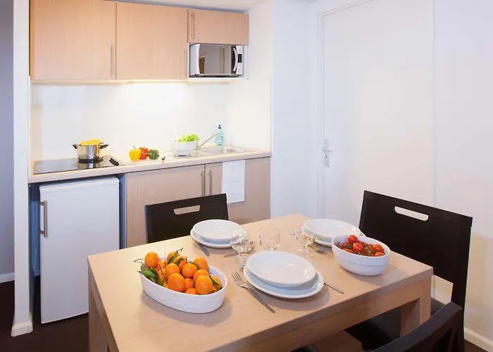 Adagio Access Louis Bale Aparthotel 3*