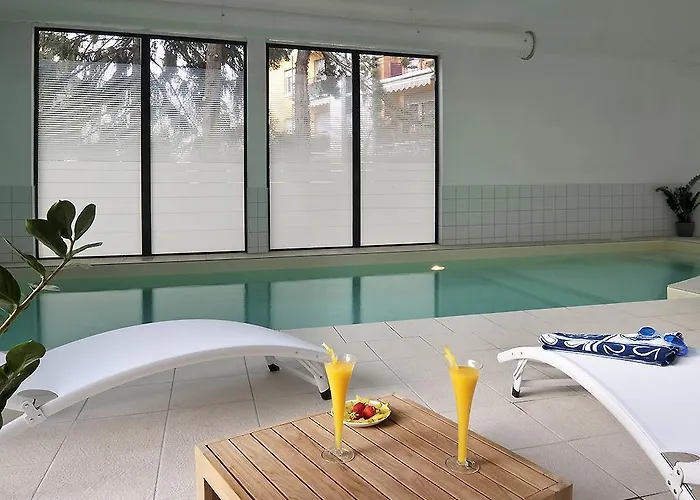 Adagio Access Louis Bale Aparthotel 3*