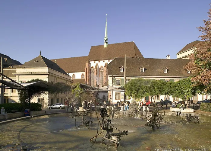 Adagio Access Louis Bale 3*