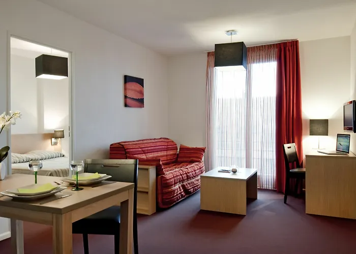 Adagio Access Louis Bale 3*